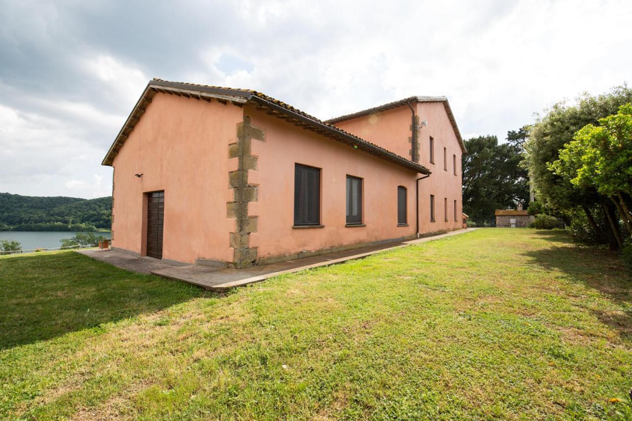 Agriturismo Lago Di Mezzano Valentano Екстер'єр фото